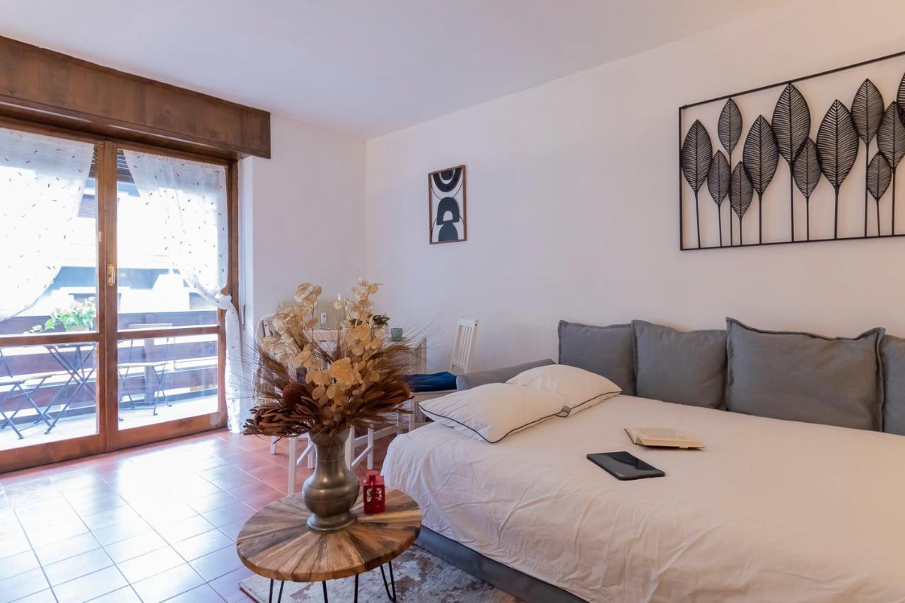 Appartement Ihost Flat - Valmalenco Centro à Chiesa in Valmalenco Extérieur photo